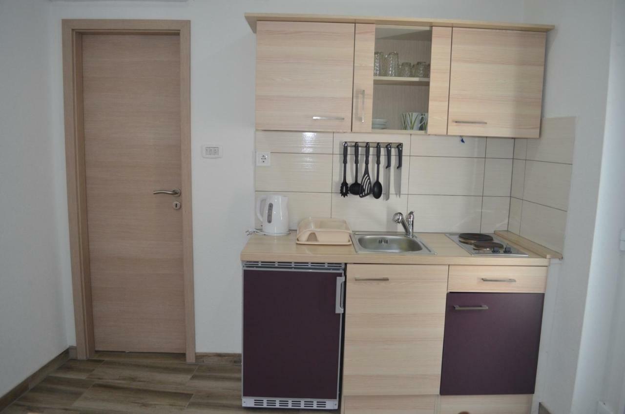 Apartments Mul Baska  Bagian luar foto